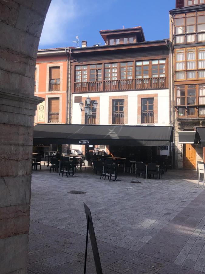 La Plaza De Llanes, Plaza Parres Sobrino, 6 Apartment Bagian luar foto