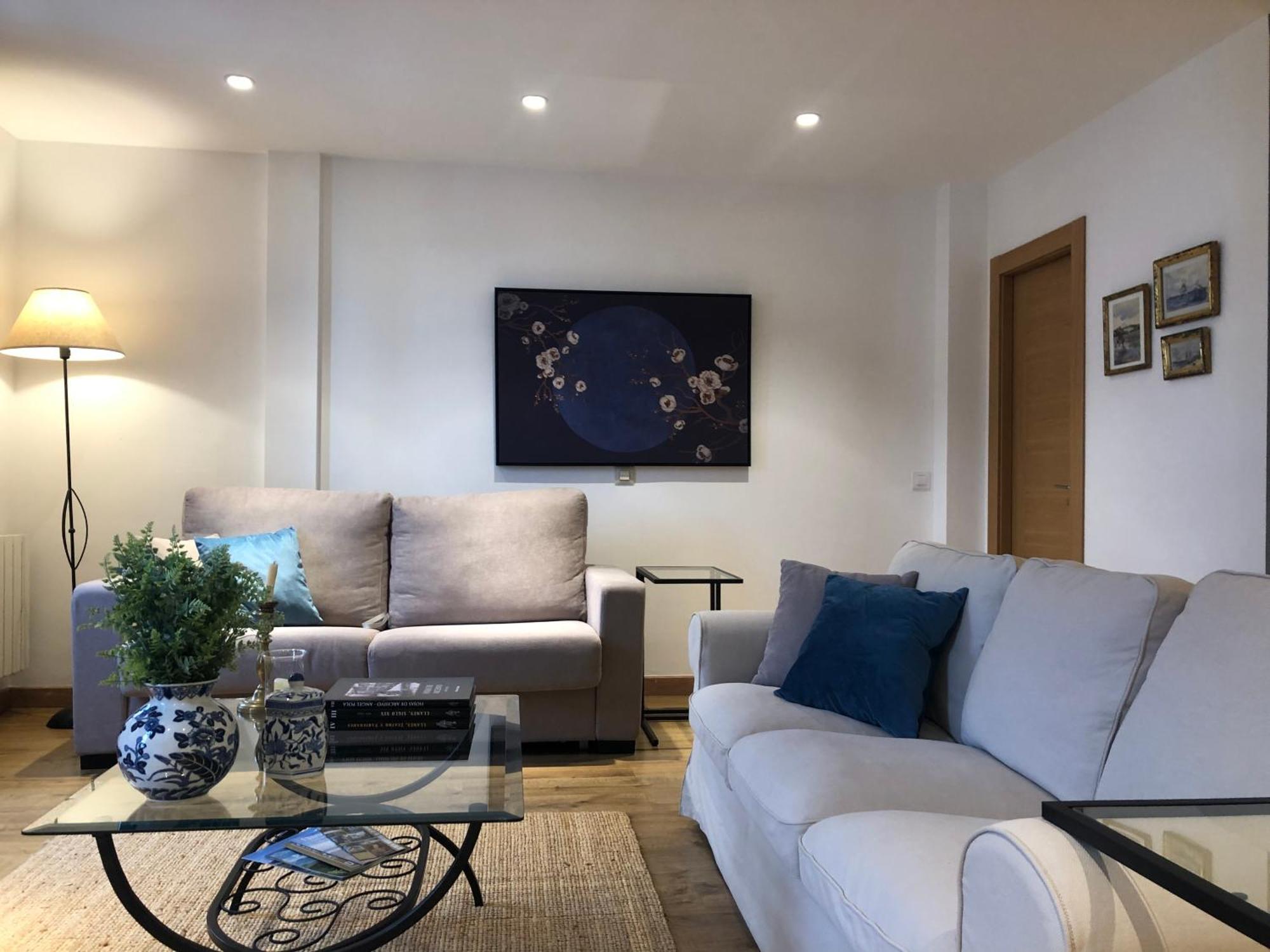 La Plaza De Llanes, Plaza Parres Sobrino, 6 Apartment Bagian luar foto