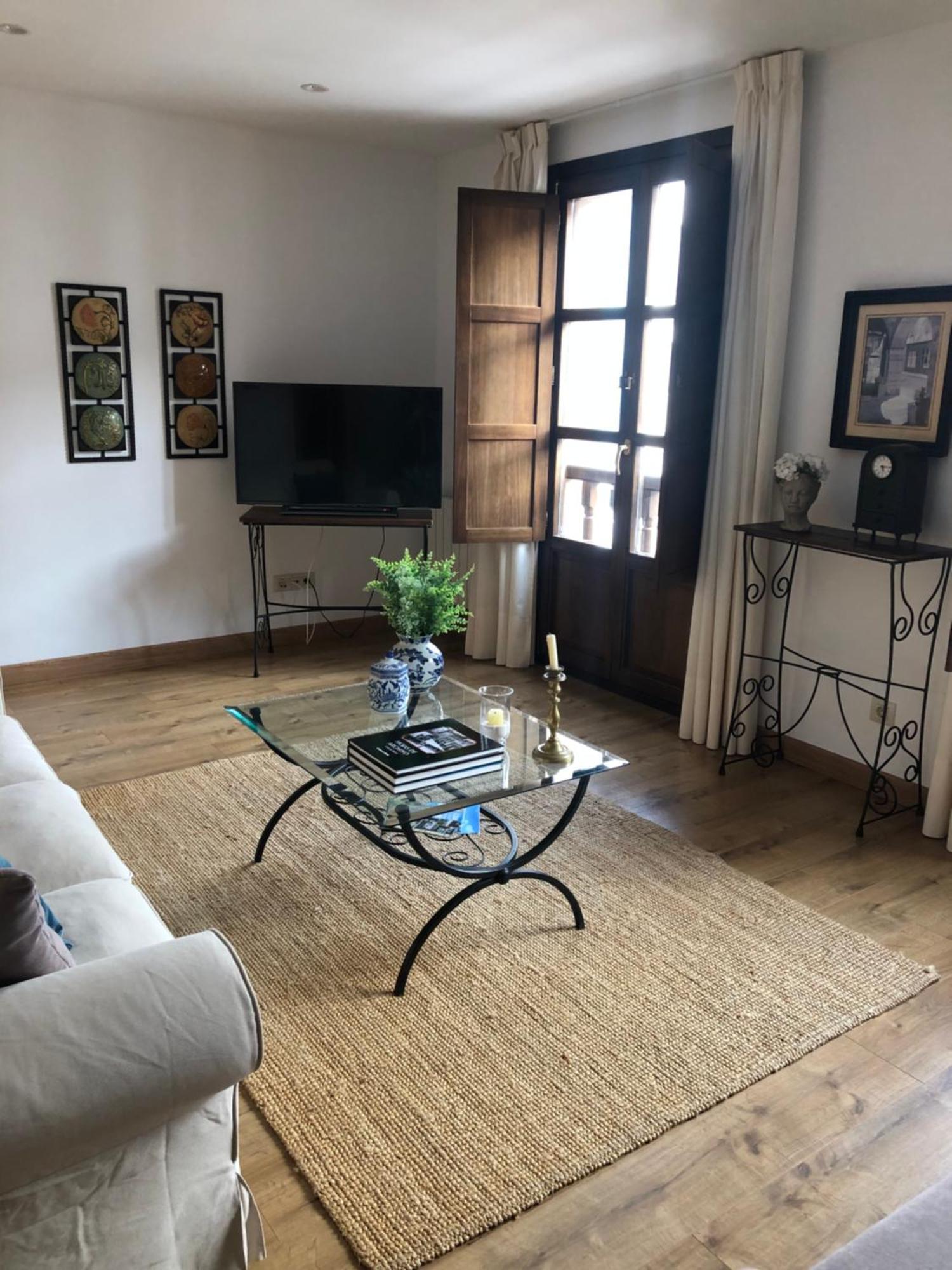 La Plaza De Llanes, Plaza Parres Sobrino, 6 Apartment Bagian luar foto